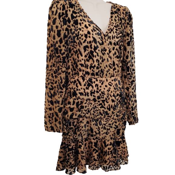 ASTR DRESS WOMEN'S SMALL LEOPARD  NIKITA TIERED RUFFLE HEM SHORT MINI VELVET - Picture 3 of 17